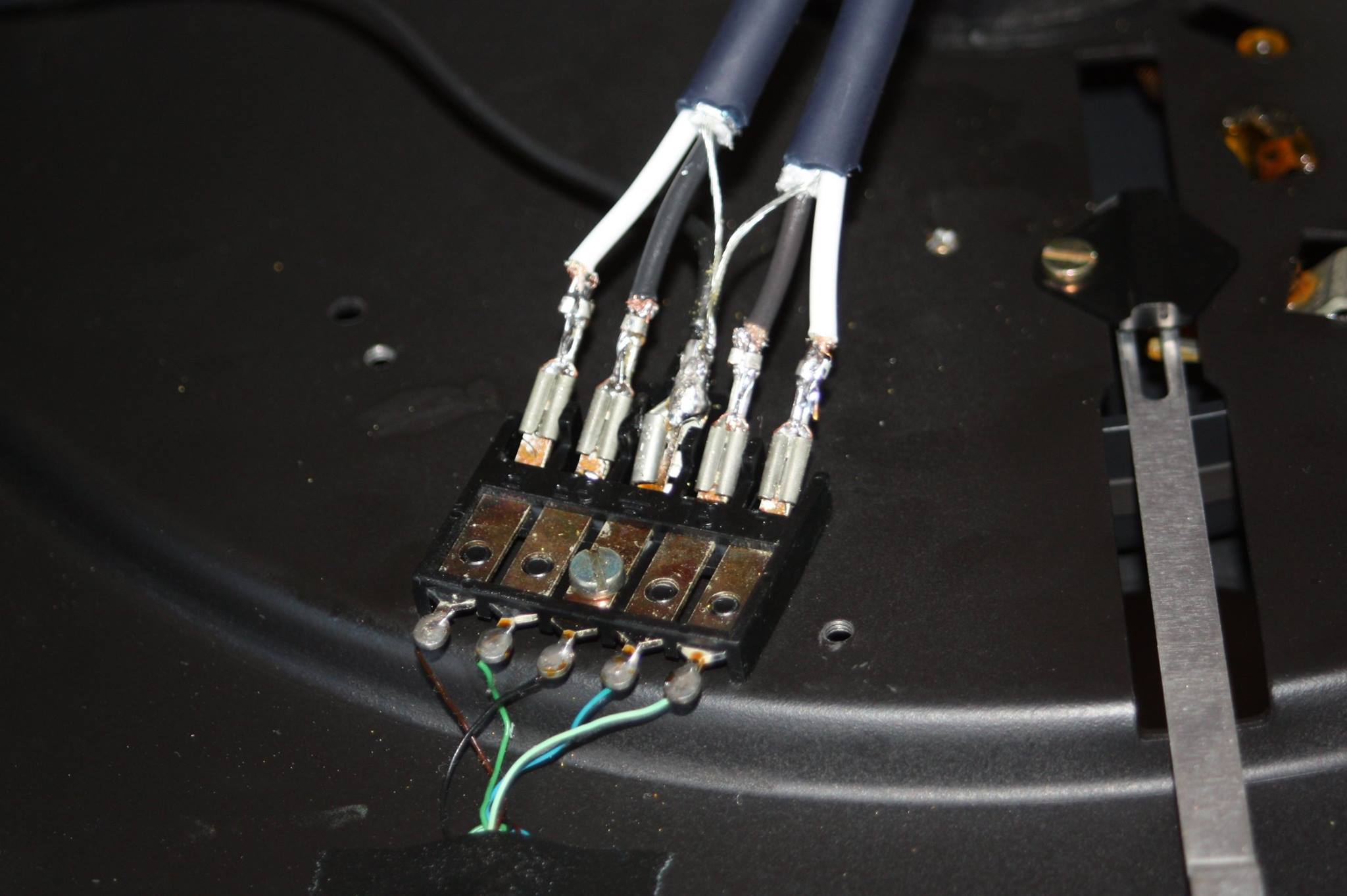 Dual CS 505 1 phono lead Vinyl Engine